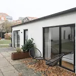 Private Townhouse W Terrace
