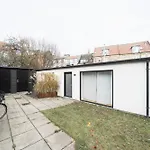 Private Townhouse W Terrace
